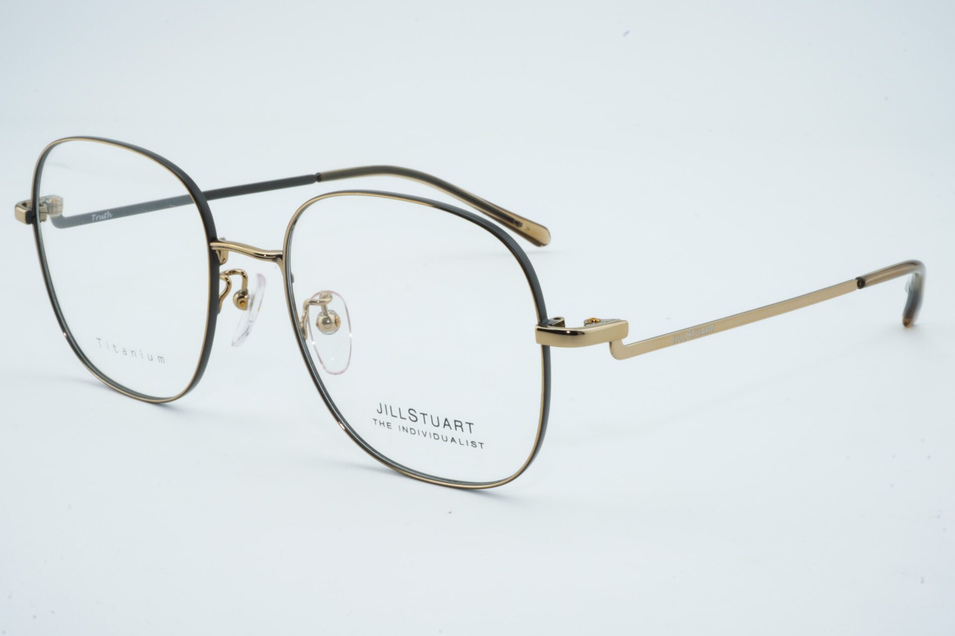 jl33009 c03 1 scaled