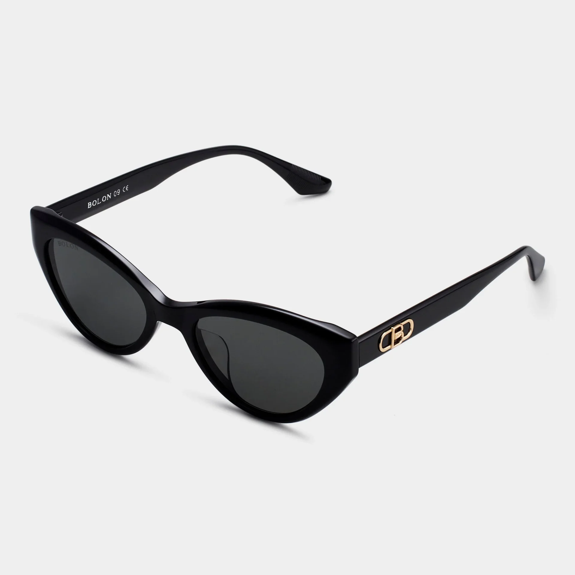 bl3168c10 top45 0217 2000x